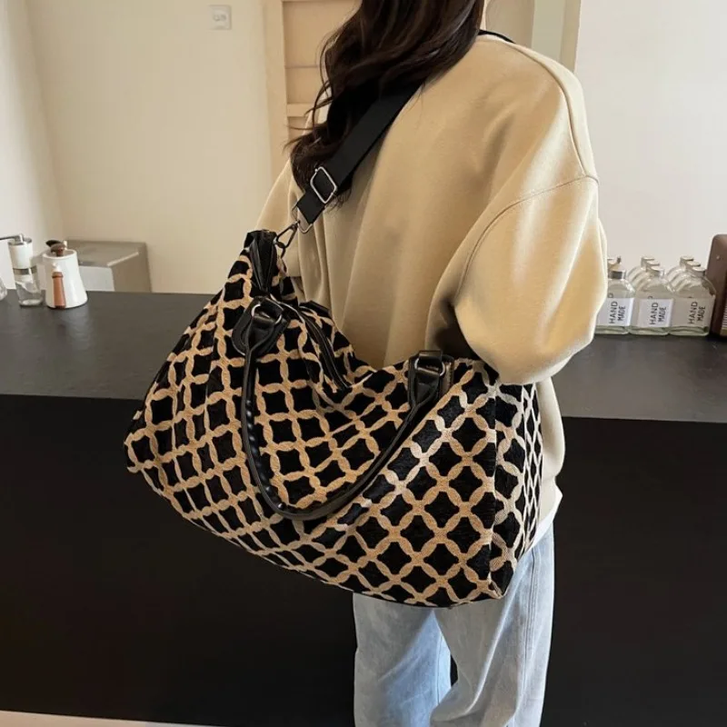 Trendy luipaardprint reistasse - Dry Bag Roll Top recensie en prijs